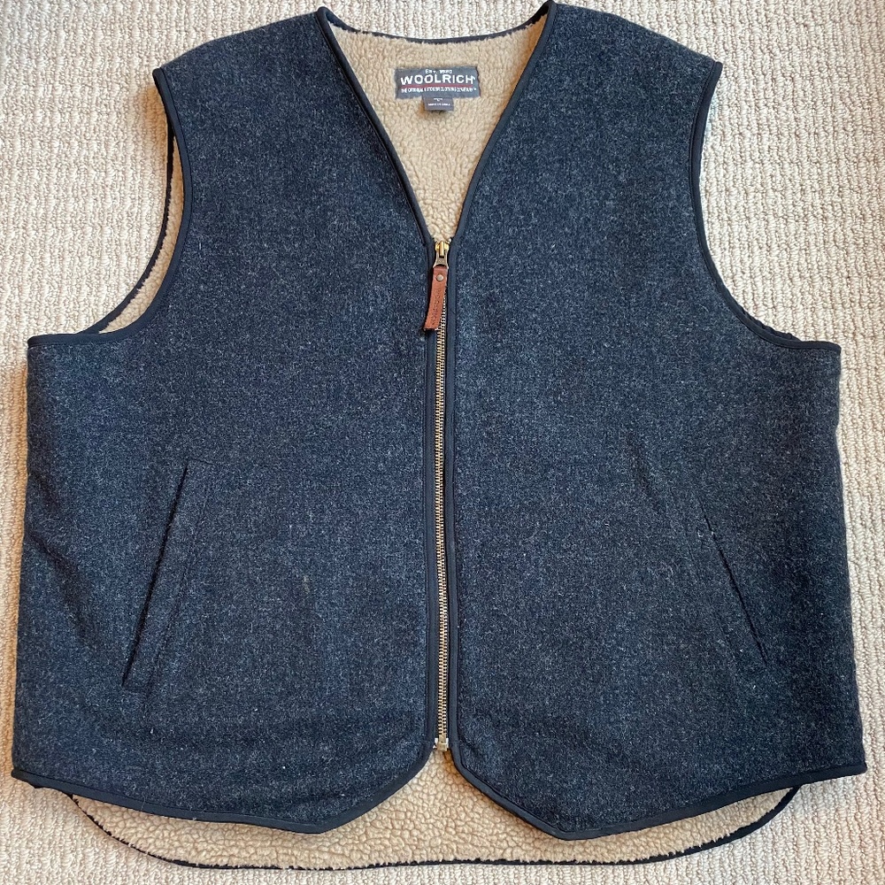 Men’s WOOLRICH Vest Size L